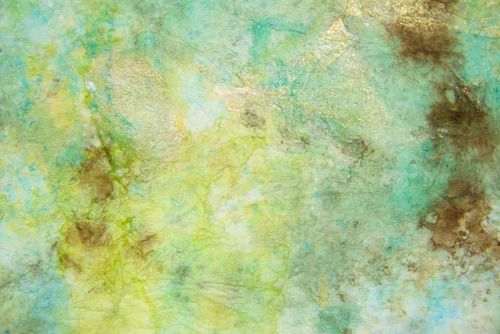 New or disregarded paper towels can be used in your art journal. Color them with inks. Get a blended look with distress inks and oxide inks.