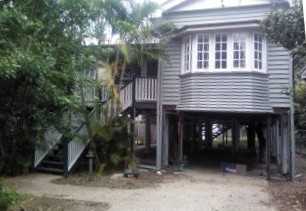 This house is now ready to be raised and re-stumped, or enclosed so that few rooms can be added underneath. Anyhow this is how this house looked like when they started doing some works on it.