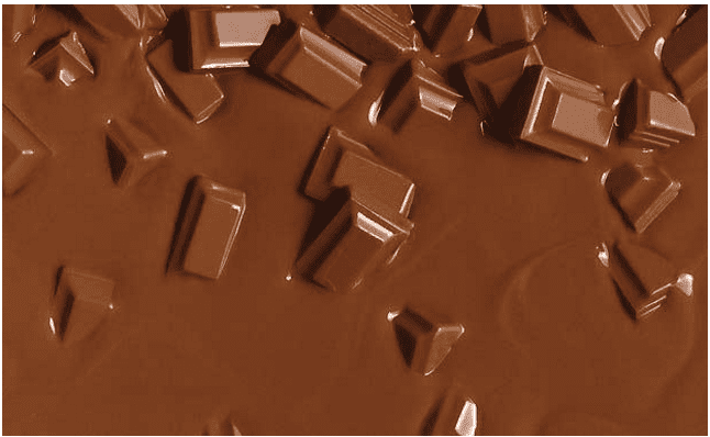 Consumption of cocoa has been shown to reduce levels of “bad” cholesterol (LDL) and raise levels of “good” cholesterol, potentially lowering the risk of cardiovascular disease.