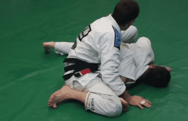 Omoplata Troubleshooting In Brazilian Jiu Jitsu Howtheyplay