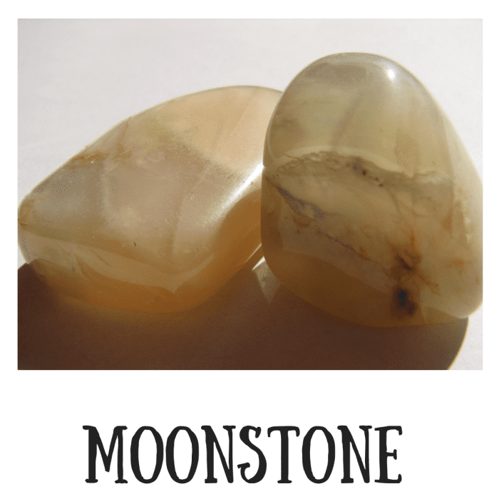 7 Best Crystals for Pregnancy RemedyGrove