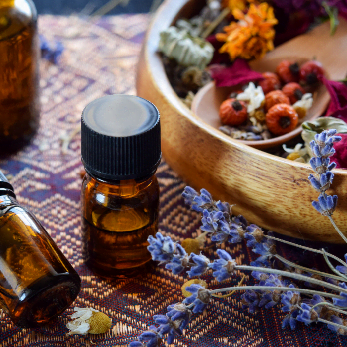Best Essential Oil Blends to Ease Anxiety and Fight Depression