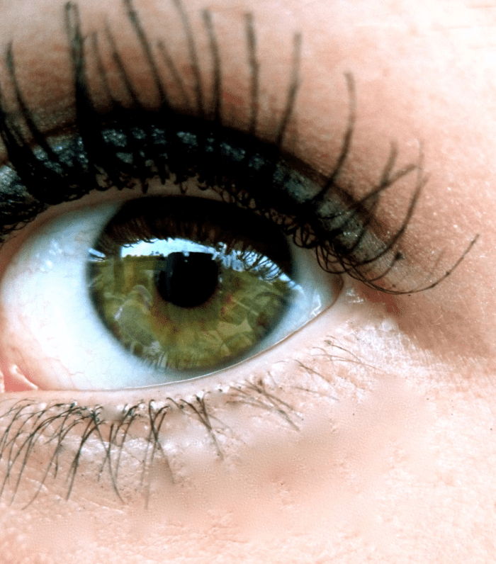 Green eyes