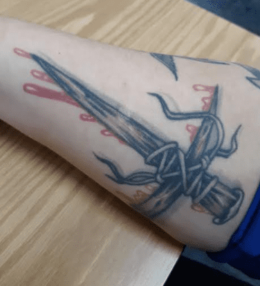 I obtained it to remember the sacrifice of Jesus, his pain, and his Redemption and triumph.