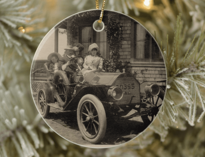 here's an example of a round ornament I ordered from Zazzle and customized with one of my vintage photos.