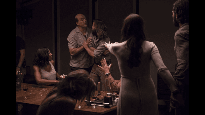 It was a long, boring road to the climax of this movie. However, once things finally started to happen, it was captivating.