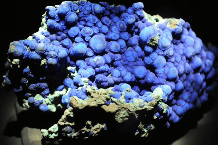 Azurite is linked to the throat chakra and is believed to be a very healing crystal.