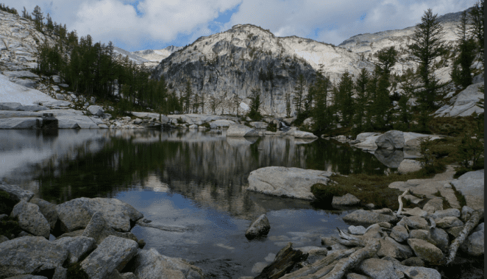 Inspiration Lake, The Enchantments. Ici, les poissons sont généralement petits, mais le paysage compense largement.