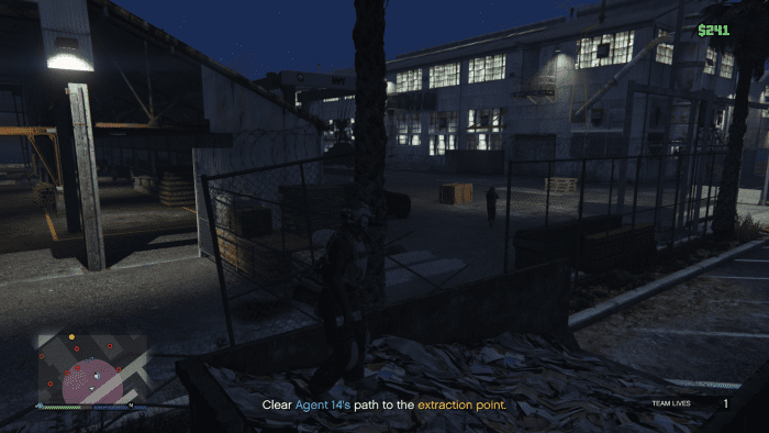 OR you could blow the fence and try to approach the Akulas from the North. Except it's no fun when Juggernauts spawn literally right in front of you.
