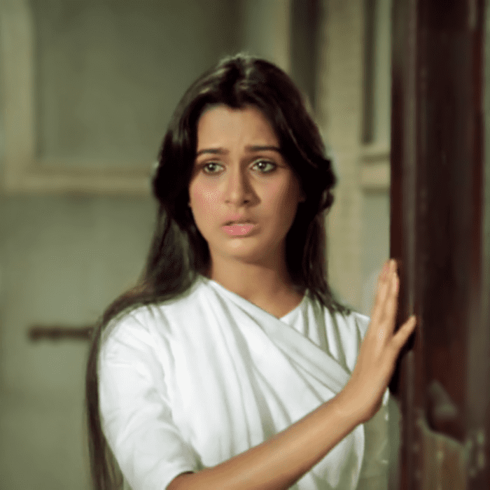 Padmini Kolhapure in "Meri kismat mein tu nahin shayad.." from PREM ROG (1982), a milestone movie in her career, with Rishi Kapoor.