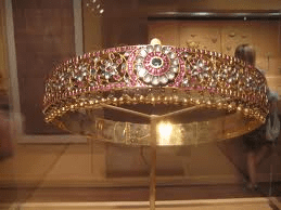 An Indian waist-belt