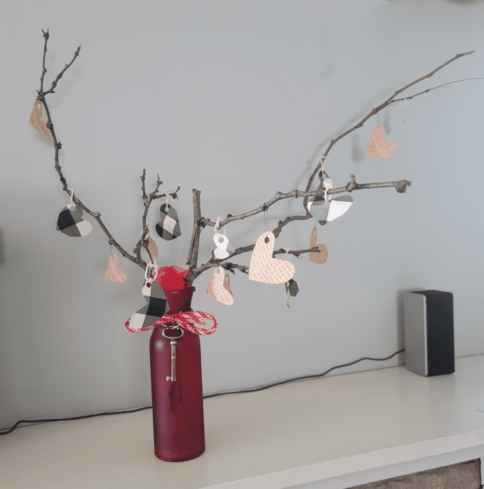 I customized my love tree with an old-fashioned key, but any little keepsake that's close to your heart will do!