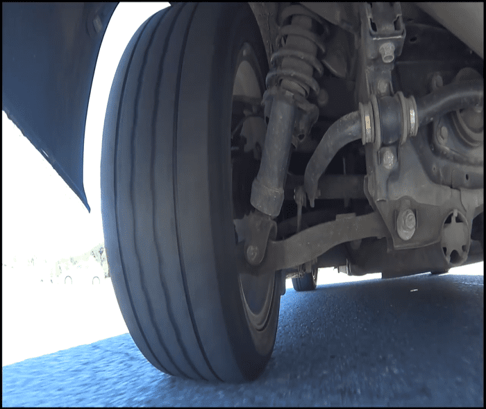 Car noises you should not ignore:- Click Click, Clickity Clack, Hissing, Clunking, Moaning or Growling, Shrieking, Screeching. Howling, Knocking, Metalic Rattling or Pining & Crunching. These are important warning signs.