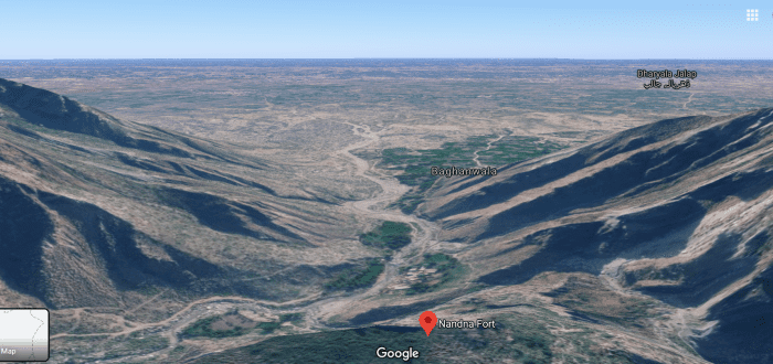 Looking downhill from Nandana Fort, is a gently undulating flat plateau that offers ideal conditions for measuring angle of depression from a mountain top.