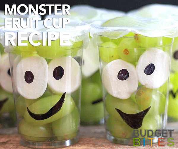 Fill some clear cups with grapes and toss in a couple of Marshmallows with pupils on them to make this fun and tasty Halloween treat cup!