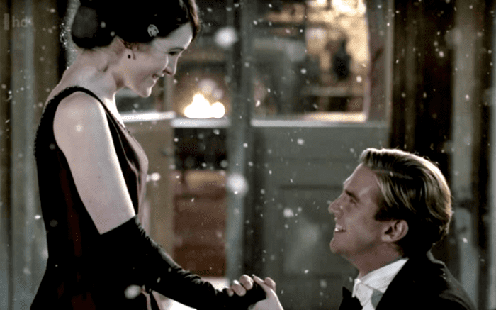 Michelle Dockery as Lady Mary Crawley and Dan Stevens as Matthew Crawley, Downton Abbey Season 2 Christmas Special