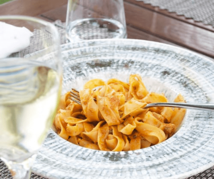 What Wine to Drink With Meat, Fish & Desserts HubPages