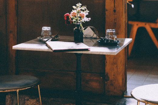 The decor you choose should match or complement the surrounding environment.