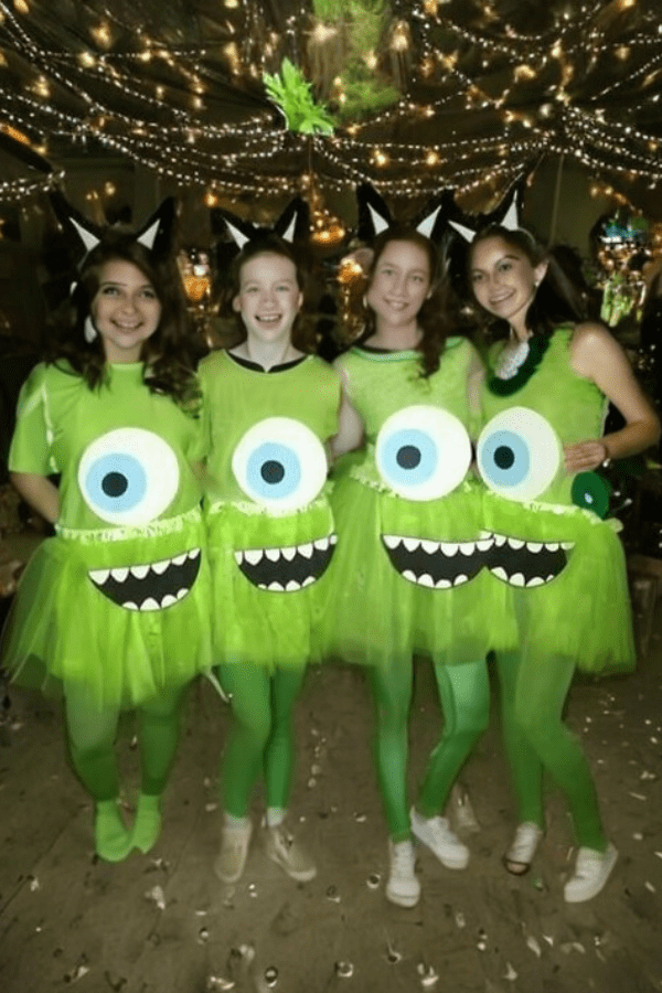 25+ Awesome DIY Halloween Costumes for Besties HubPages