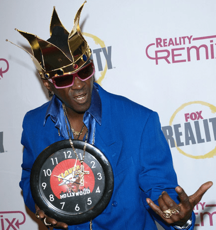 Not everyone can look as good as Flavor Flav with a large watch face. Use the sizing guide below to get a good idea of what works best for your wrist.