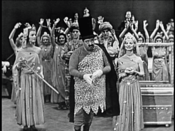 Reginald Van Gleason III (Jackie Gleason) gets ready for his tag team wrestling match (Nature Boy Van Gleason III?)