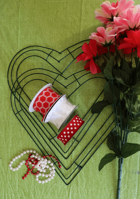 How to Make a DoubleHeart Valentine's Day Wreath Holidappy