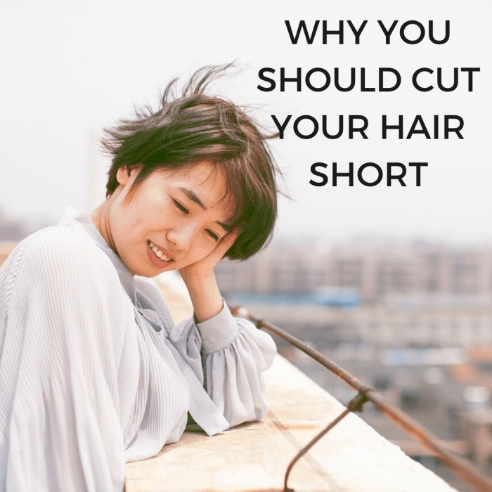 Looking for a new cut or style for your hair? Cutting your hair short leaves you with plenty of options and gives you room to style your hair in many different ways. Here are some popular short cuts.