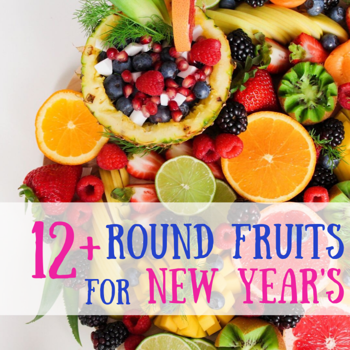 It's a Filipino tradition to welcome new year by serving 12 circular fruits.Of the Philippines's new year's Eve Tradition.