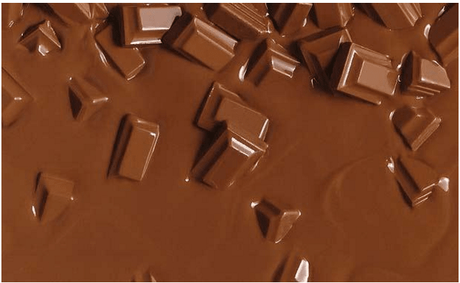 Consumption of cocoa has been shown to reduce levels of “bad” cholesterol (LDL) and raise levels of “good” cholesterol, potentially lowering the risk of cardiovascular disease.