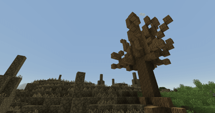 Rare, dead oak trees can provide lumber to those living in deserts or wastelands, though players will still need to travel outside of their home biome to gain access to saplings.