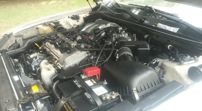 My Lexus ES 300 after the tuneup. Note the intake manifold in back against the firewall; you have to remove a lot of things to get to the firewall-side valve cover.