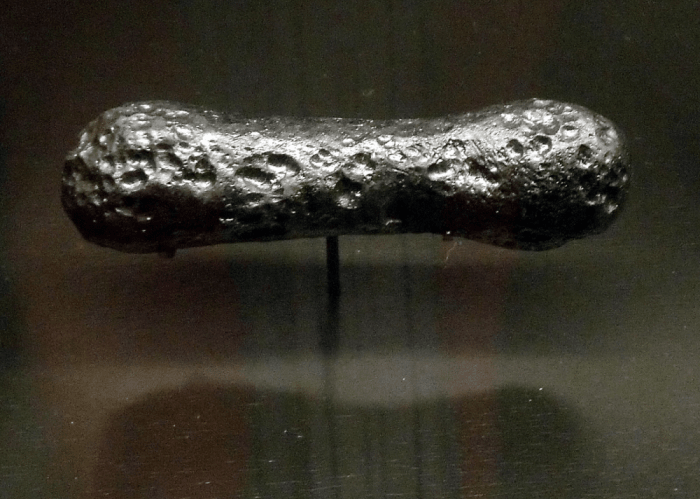 Tektite is a form of natural glass that is connected to the lower chakras.