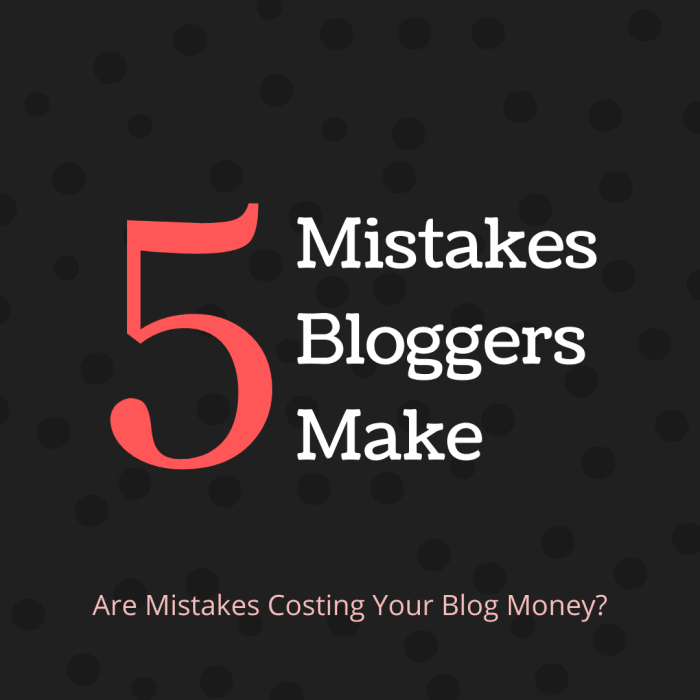 A few mistakes might be preventing your blog from earning. Discover some common errors that bloggers make.