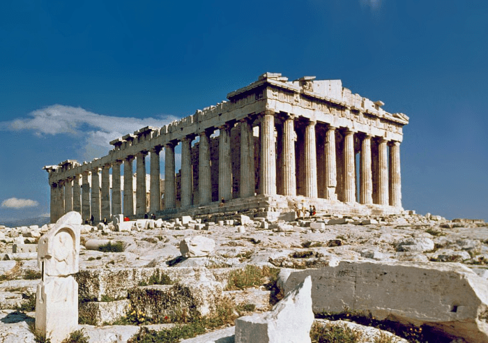 By Steve Swayne - File:O Partenon de Atenas.jpg, originally posted to Flickr as The Parthenon Athens, CC BY 2.0, https://commons.wikimedia.org/w/index.php?curid=17065839