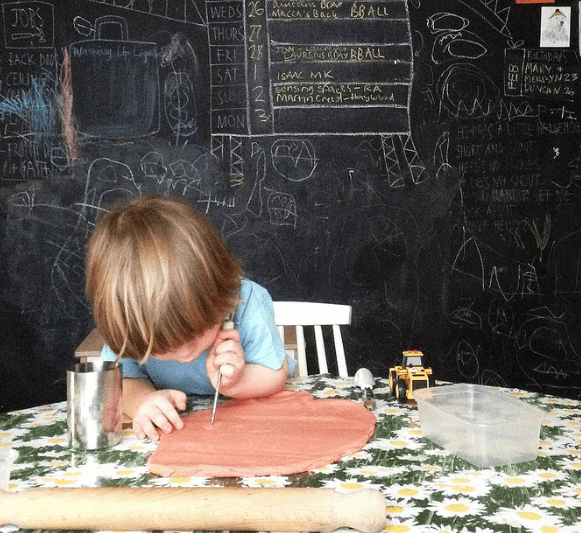 Working with play-dough builds strong fingers and hands and enhances fine motor skills.