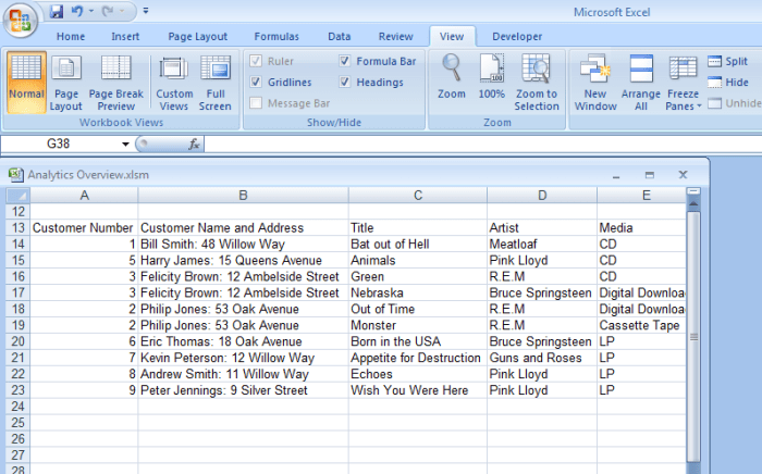 Showing a windowed Excel workbook allowing another workbook to be viewed at the same time in Excel 2007 and Excel 2010.