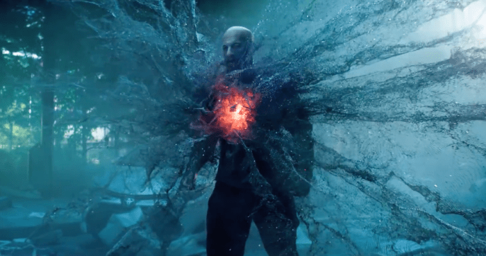 The effects are competent enough but the film doesn't really generate any new ideas so there isn't much of a wow factor to them.
