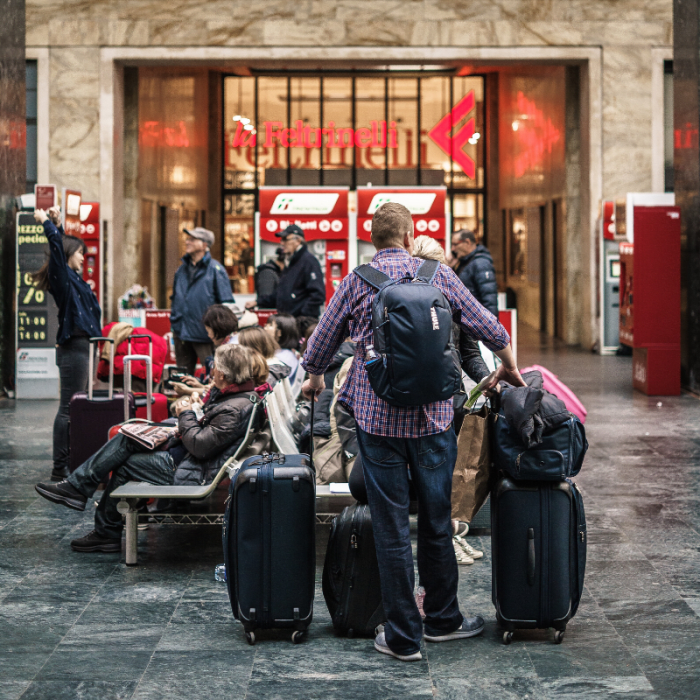 greyhound economy baggage