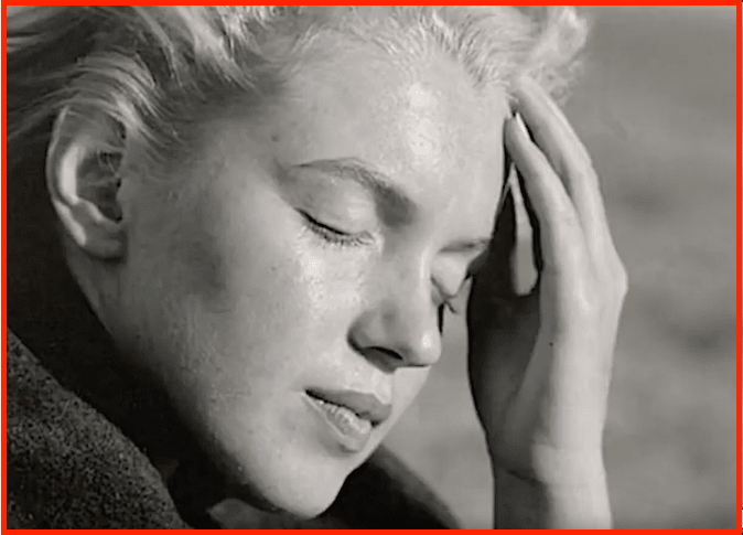 In public, sex goddess Marilyn Monroe seemed to be living a happy and vibrant life. But in private, the actress was struggling with bipolar disorder.