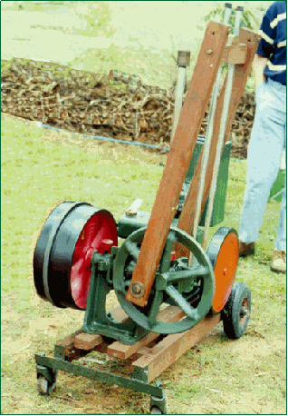 Ronaldson Tippet “Lightning” cement mixer engine. Four-stroke water cooled. Owned by Arthur Timms, Gladstone.