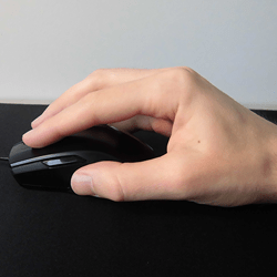 Using fingertip grip with my Roccat Pyra (wired version). This was one of the smallest gaming mice ever made.
