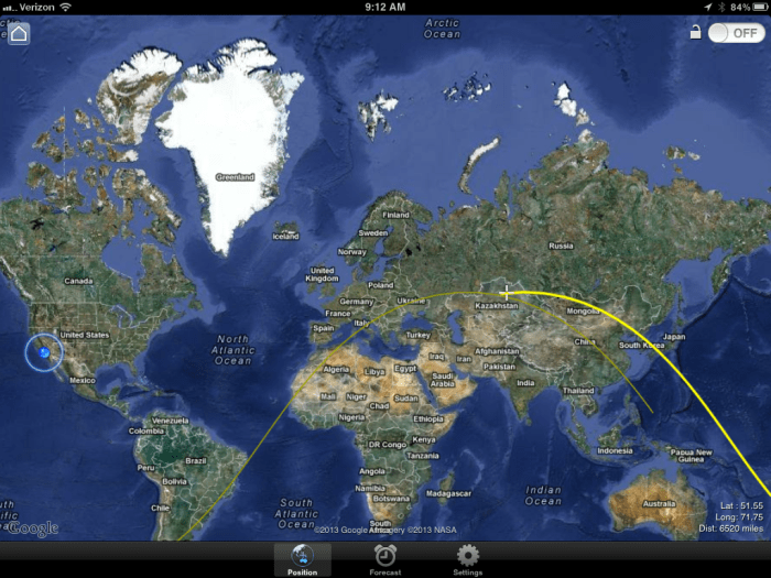 Set the lock icon at upper right to "off," unlocking the map's location so that you can pinch, zoom and pan. Otherwise, the map stays locked on the ISS' current position.
