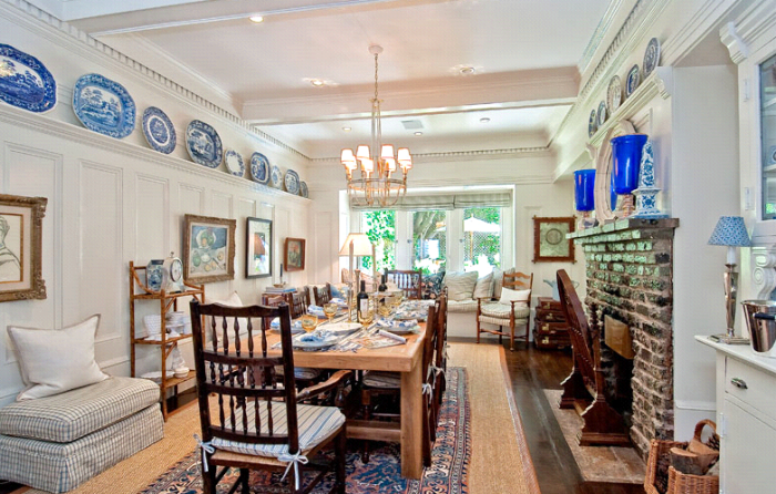 Plate Rail - Chair Rail - Crown Molding - Coffered Ceiling - beautiful design coordination
