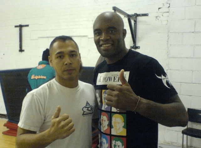 Anderson Silva (on the right).