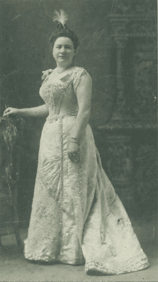 Josie Arlington came from a modest background, but once her lover murdered her brother, she decided to set her sights higher.