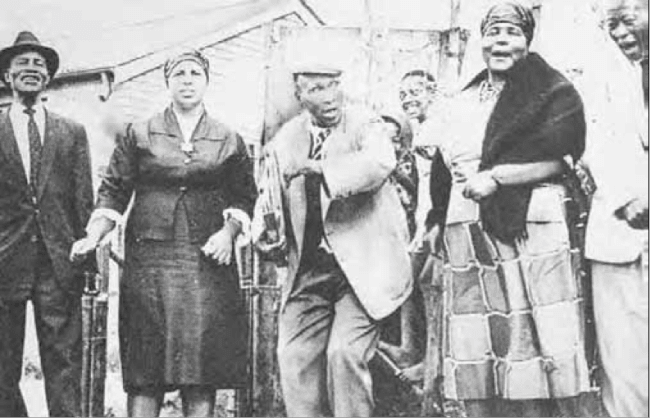 n March 1944 Mpanza had become disillusioned with peaceful appeals for more houses and called for a more daring approach to force the JMC to heed the subtenants’ demand for houses. Perched on a horse Mpanza led hundreds of subtenant families across t