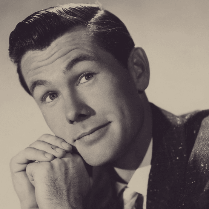 Johnny Carson, and American television comedian, lived from October 23rd, 1925, to January 23rd, 2005.