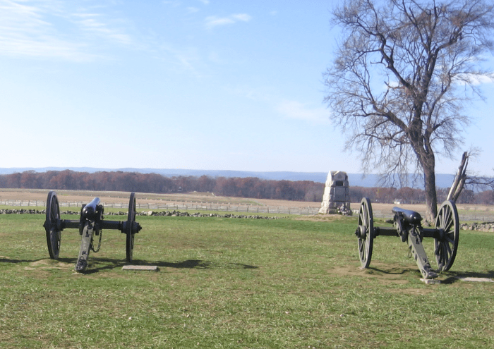 Cannons representing Hancock's defenses, stormed by Pickett's division on Cemetery Ridge.