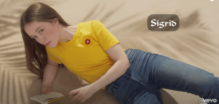 Can we please start calling Sigrid — The Pants? Does anyone rock denim like this soul? She makes jeans look natural and transcendent all at once. "Strangers" is all about that natural, happy, and free look.