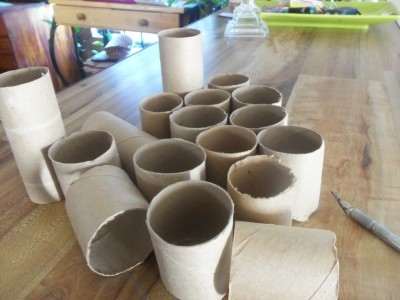 diy-advent-calendar-using-recycled-cardboard-and-toilet-rolls